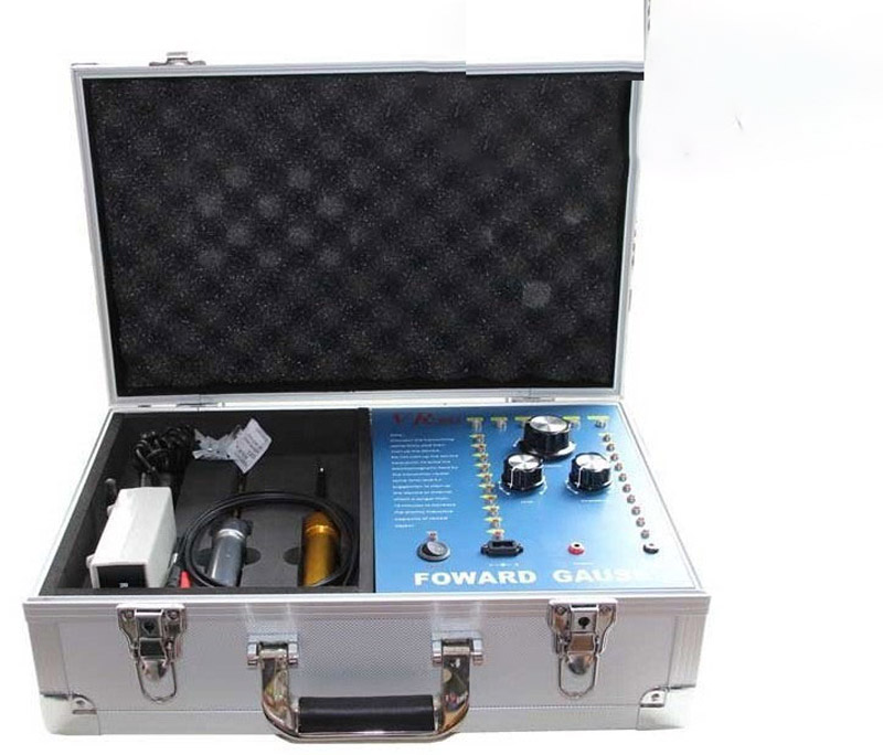 máy dò kim loại tầm xa​