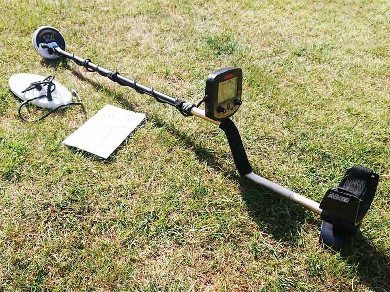 Máy dò kim loại vàng là gì? Nguyên lý hoạt động và cách sử dụng hiệu quả